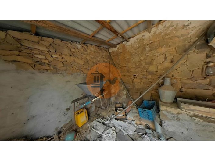 Image No.71-3 Bed House for sale