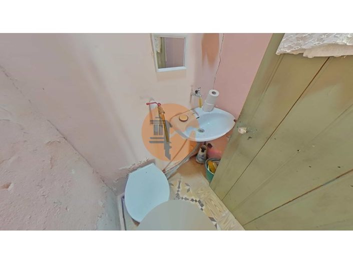 Image No.78-3 Bed House for sale