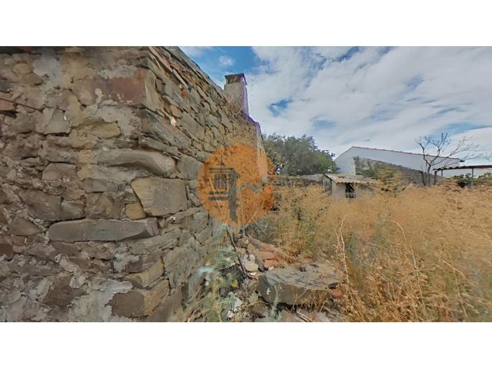 Image No.81-3 Bed House for sale