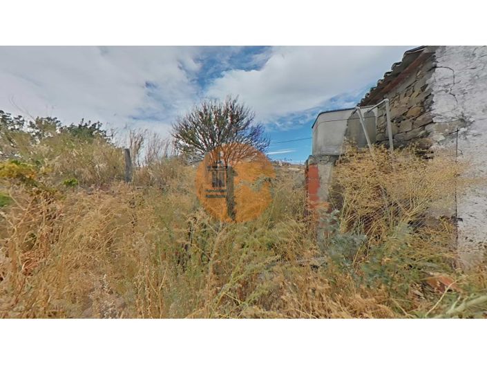 Image No.82-3 Bed House for sale