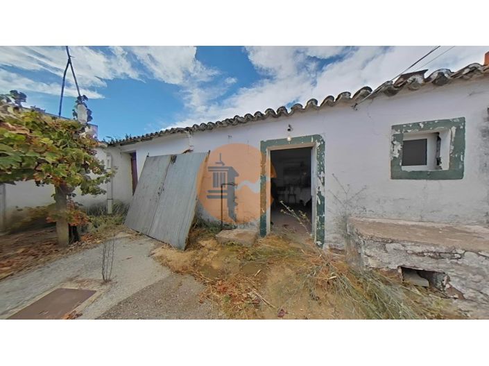 Image No.88-3 Bed House for sale