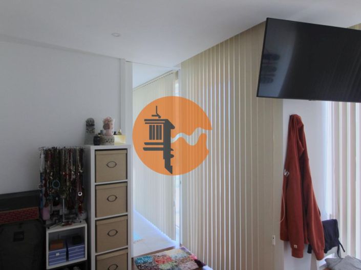 Image No.48-4 Bed House for sale