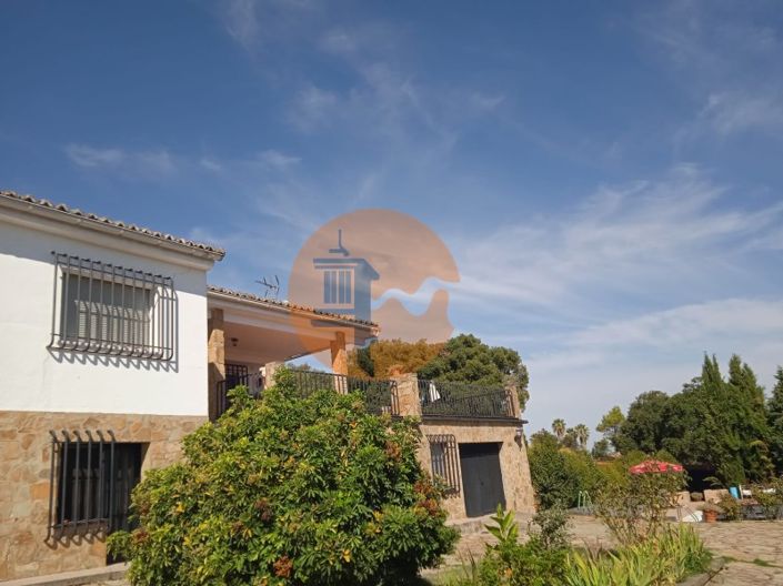 Image No.19-4 Bed House for sale