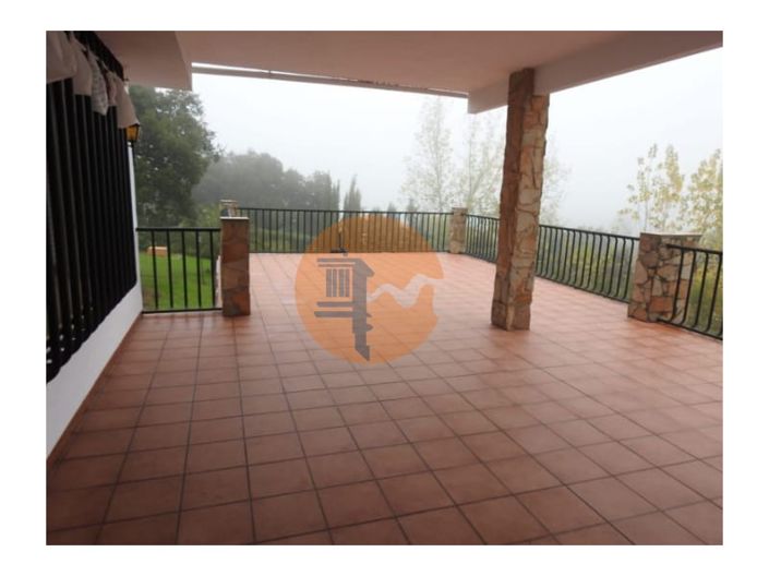 Image No.3-4 Bed House for sale