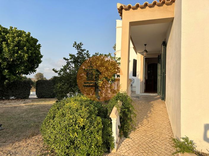 Image No.14-7 Bed House for sale