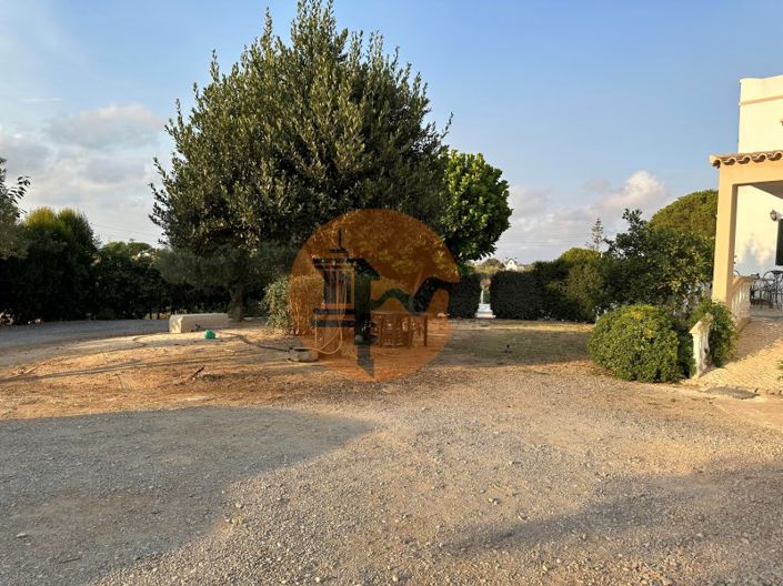 Image No.21-7 Bed House for sale