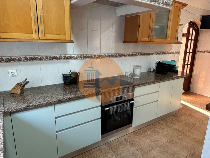 Image No.34-7 Bed House for sale