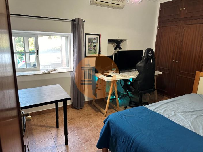 Image No.44-7 Bed House for sale