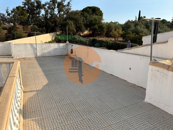 Image No.68-7 Bed House for sale