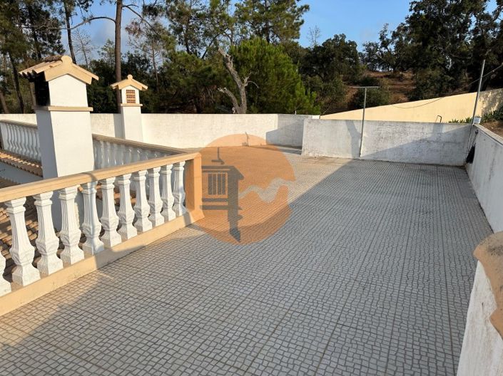 Image No.69-7 Bed House for sale