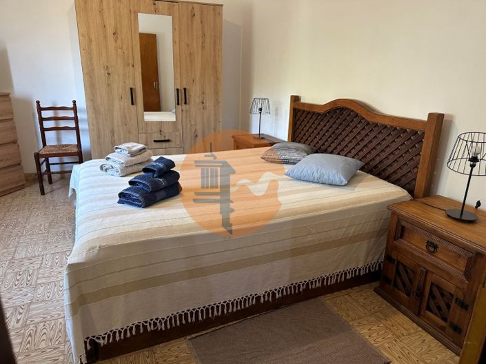 Image No.93-7 Bed House for sale