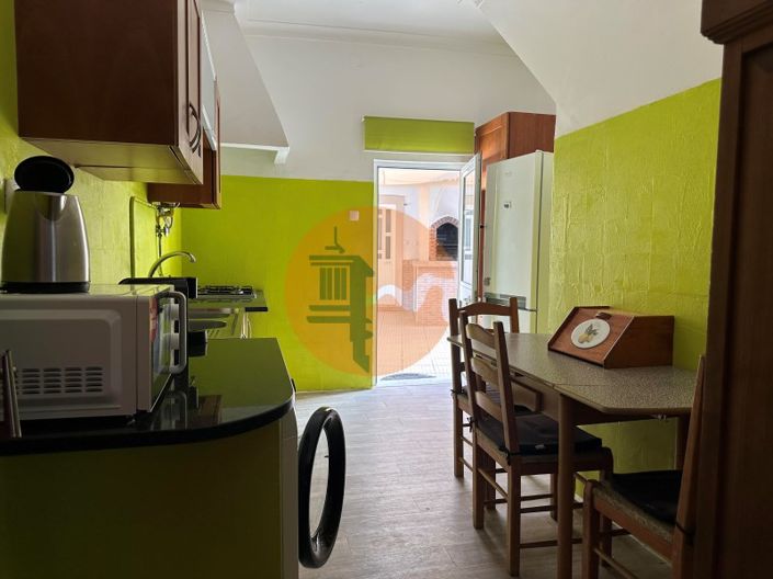 Image No.94-7 Bed House for sale