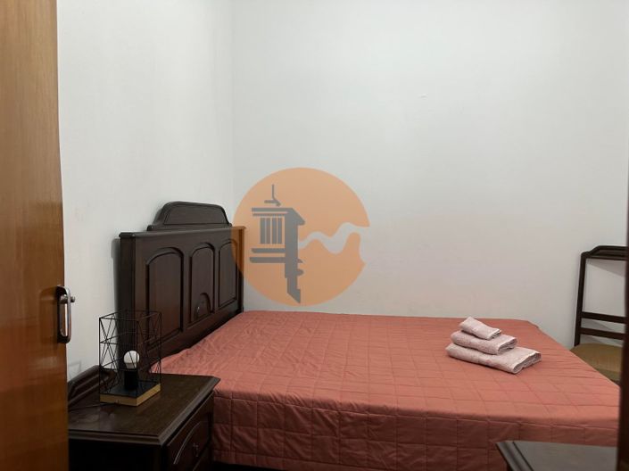 Image No.96-7 Bed House for sale