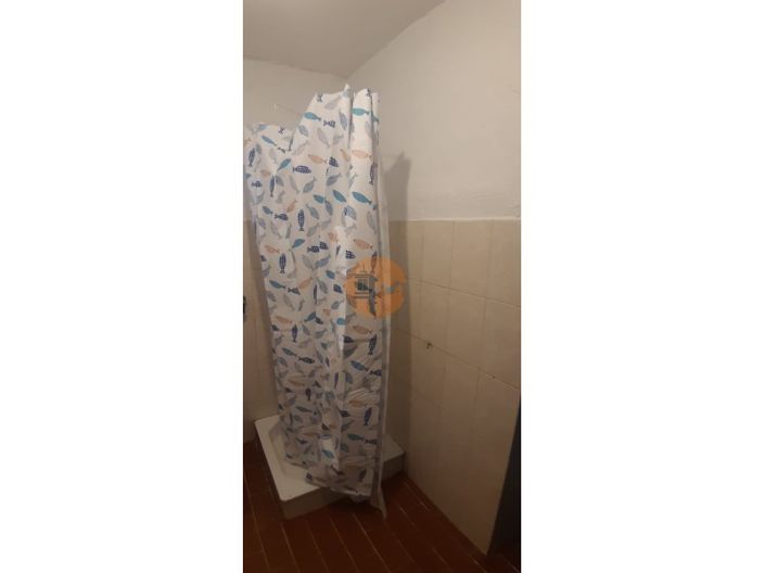 Image No.18-2 Bed Farmhouse for sale