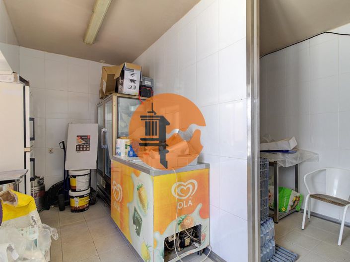 Image No.14-2 Bed Commercial for sale