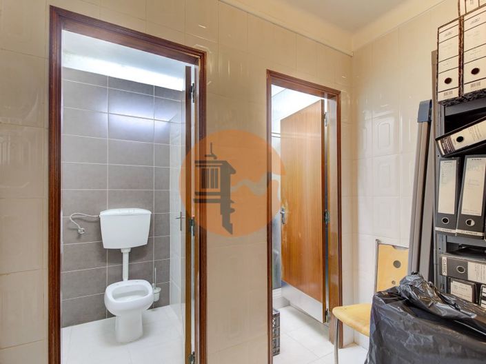 Image No.24-2 Bed Commercial for sale