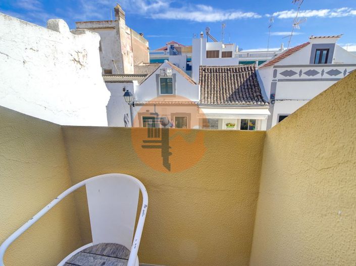 Image No.27-2 Bed Commercial for sale