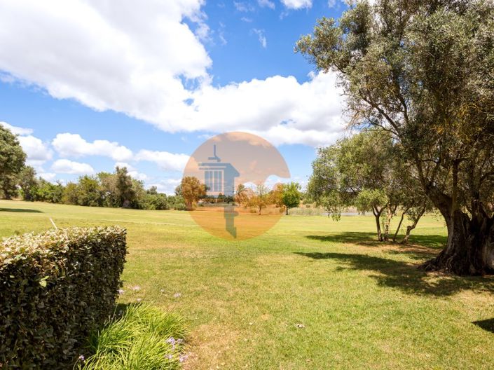 Image No.22-2 Bed Apartment for sale