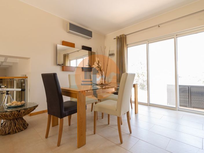 Image No.24-3 Bed House for sale