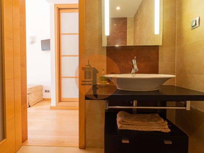 Image No.39-3 Bed House for sale