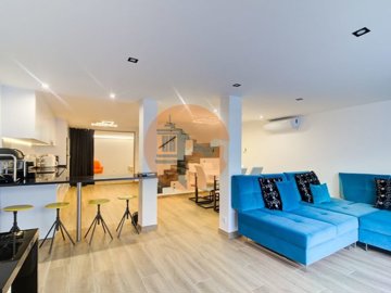 Maison de 4 chambres à vendre à Vila Real de Santo António