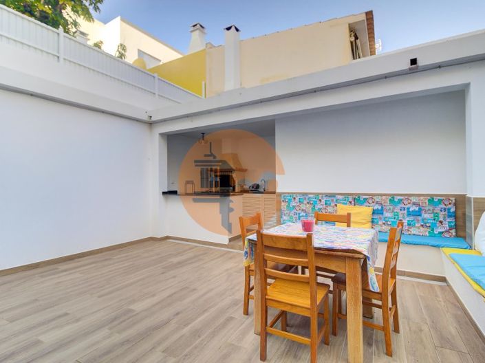 Image No.12-Maison de 4 chambres à vendre à Vila Real de Santo António