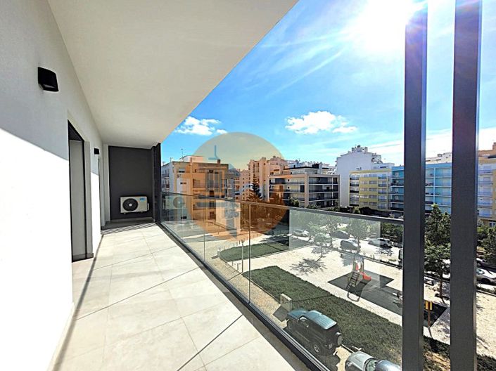 Image No.29-2 Bed Apartment for sale