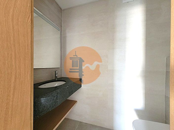 Image No.33-2 Bed Apartment for sale