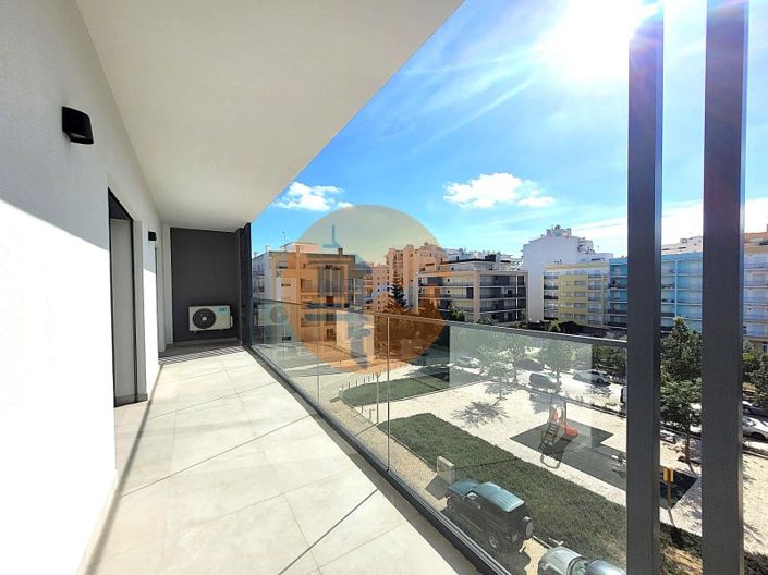 Image No.35-2 Bed Apartment for sale