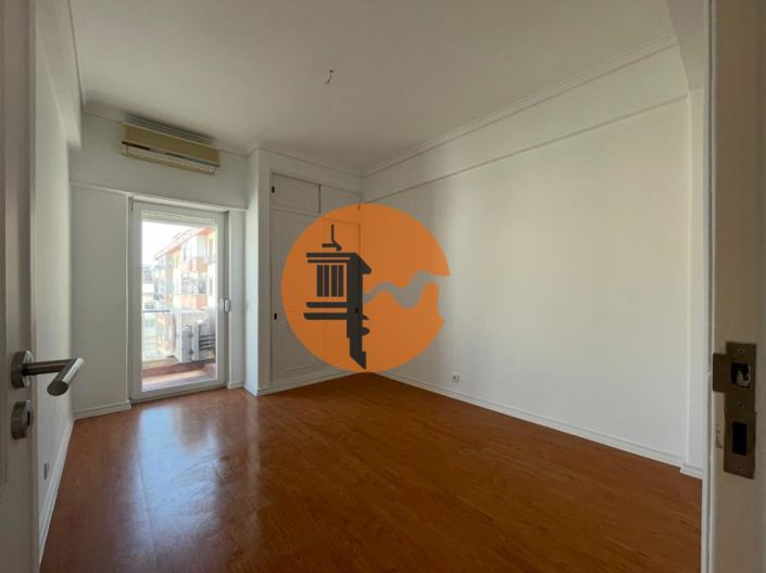 Image No.21-Appartement de 3 chambres à vendre à Lisbon