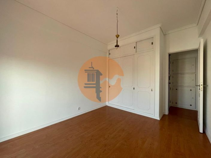 Image No.35-Appartement de 3 chambres à vendre à Lisbon