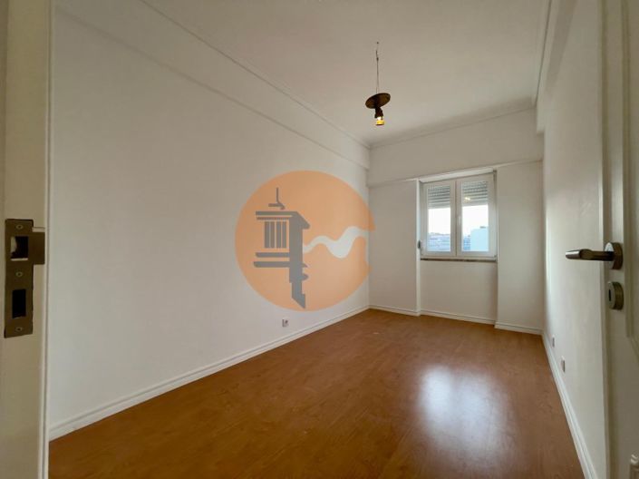 Image No.5-Appartement de 3 chambres à vendre à Lisbon