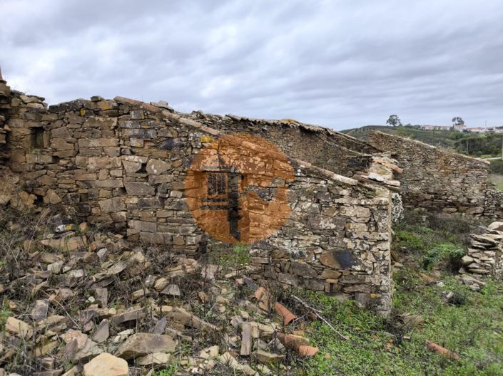 Image No.18-2 Bed House for sale