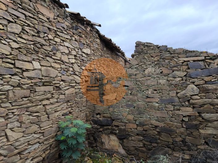 Image No.20-2 Bed House for sale