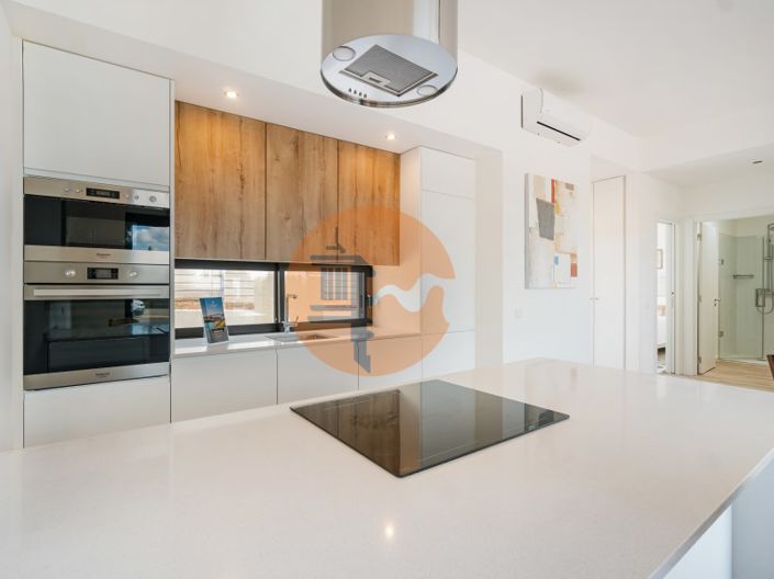 Image No.17-2 Bed House for sale