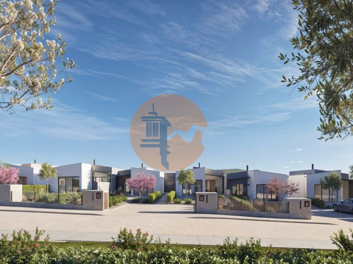 Image No.2-2 Bed House for sale