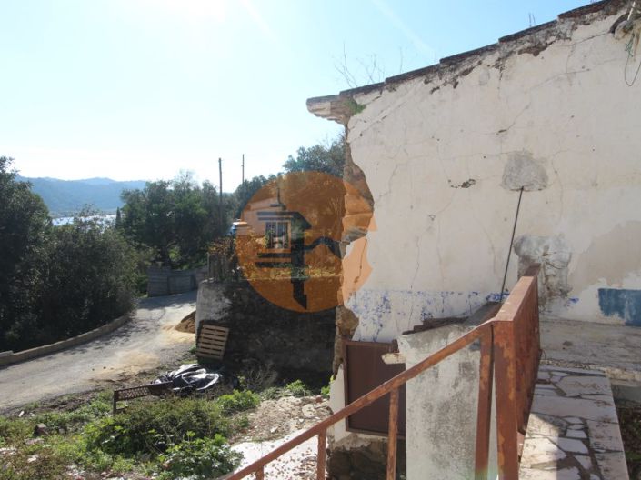 Image No.11-1 Bed Farmhouse for sale