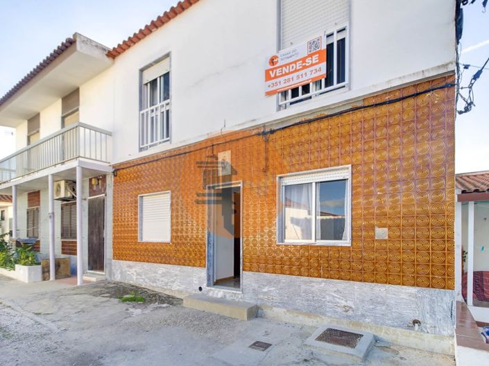 Image No.1-Maison de 4 chambres à vendre à Vila Real de Santo António