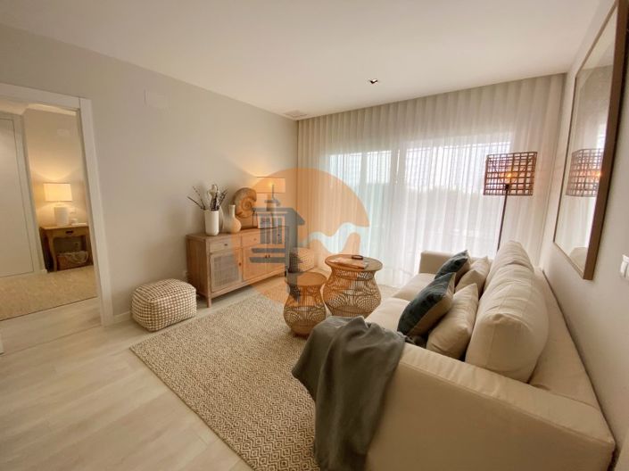 Image No.12-3 Bed Apartment for sale