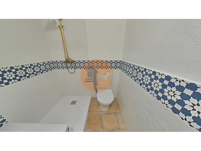 Image No.31-1 Bed House for sale