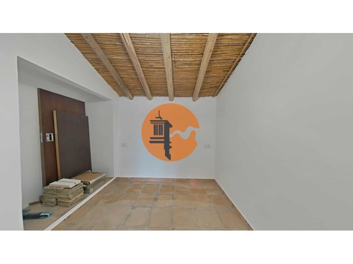 Image No.44-1 Bed House for sale