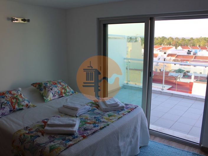 Image No.20-1 Bed Apartment for sale