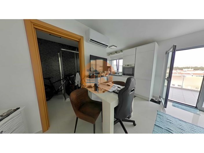 Image No.43-1 Bed Apartment for sale