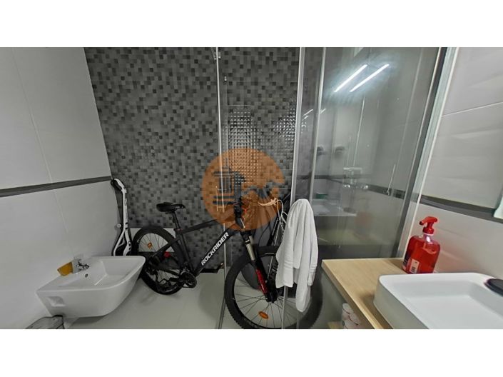 Image No.48-1 Bed Apartment for sale