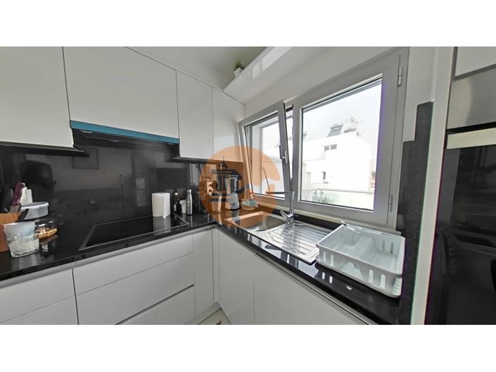 Image No.52-1 Bed Apartment for sale