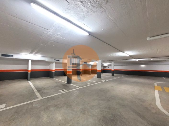 Image No.27-2 Bed Apartment for sale