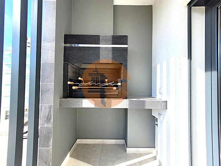 Image No.18-2 Bed Apartment for sale