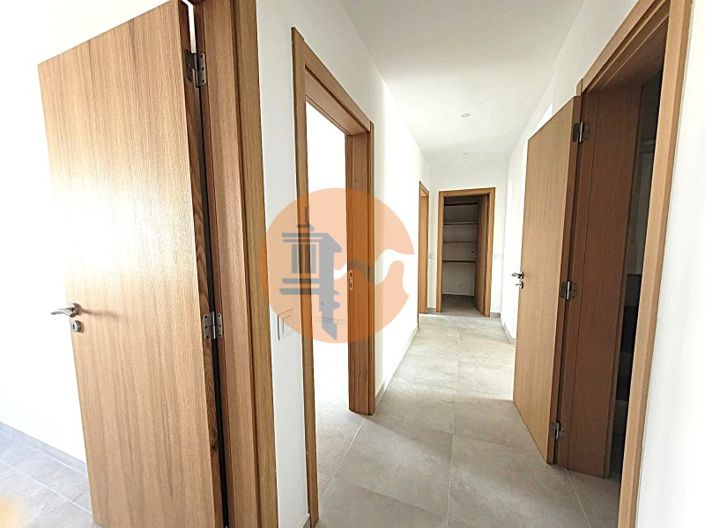 Image No.19-2 Bed Apartment for sale