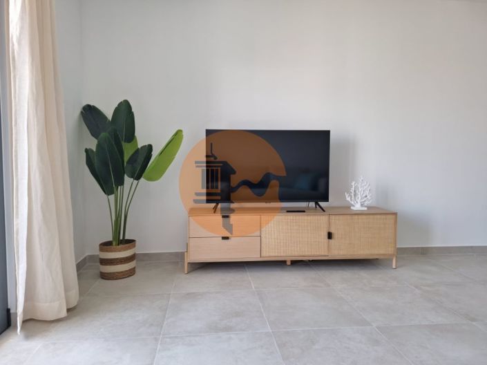 Image No.40-2 Bed Apartment for sale