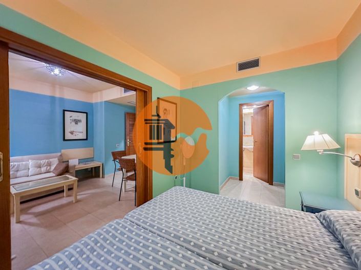 Image No.17-2 Bed Apartment for sale